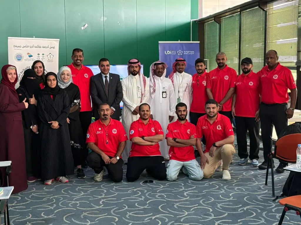 اختتمت الدورة الدولية الثالثة لحكام رياضة الإنقاذ